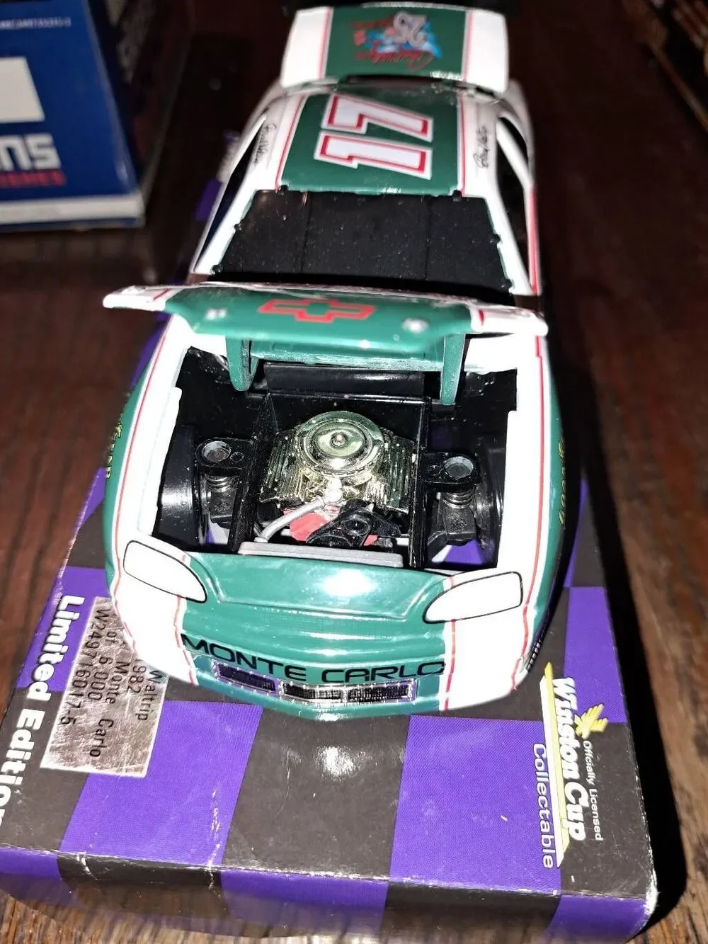 Vintage 96 Action Darrell Waltrip Part America Die Cast Nascar Race Car Bank